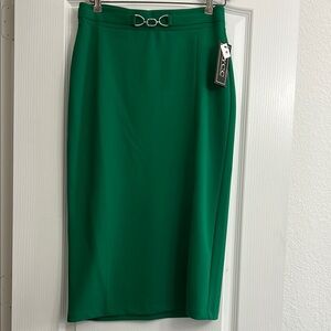 NYCC Green Pencil Skirt with Silver Buckle – Size M – New with Tags